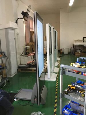 ৪৩ ইঞ্চি টাচ স্ক্রিন কিওস্ক ১৯২০x১০৮০ রেজোলিউশন এবং ৪০০সিডি/এম২ উজ্জ্বলতা সহ