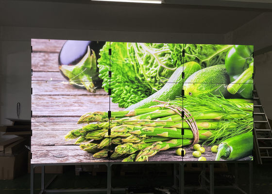 মাউন্ট 250W 55 ইঞ্চি 500nits LG ভিডিও টিভি ওয়াল মাউন্ট করা 1.8 মিমি বেজেল