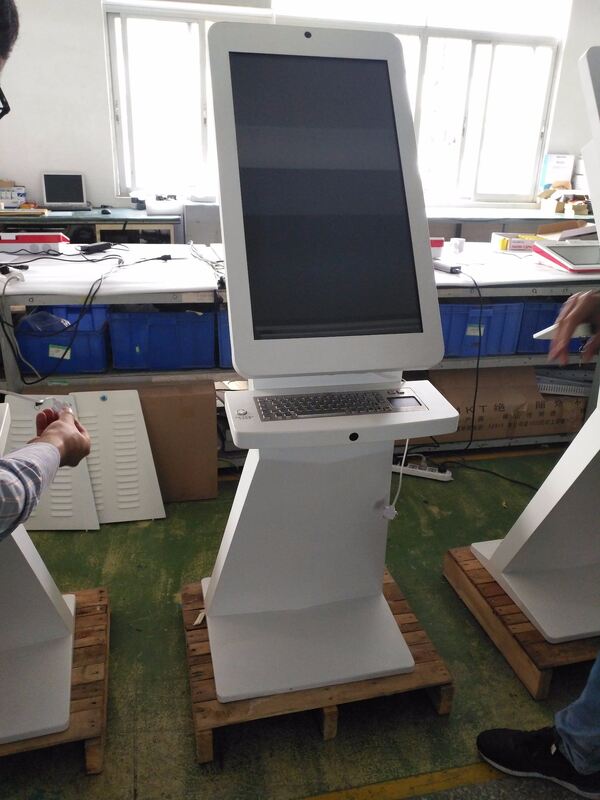 স্পর্শ পয়েন্ট 10 পয়েন্ট ইন্টারেক্টিভ ডিজিটাল সিগনেজ ওয়াই-ফাই ব্লুটুথ ইউএসবি সংযোগ সহ ডিজিটাল বিপণন কৌশল উন্নত করে