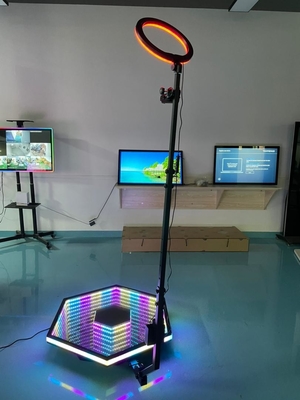 ঘোরানো 3D হলোগ্রাফিক ডিসপ্লে স্বয়ংক্রিয় 360 ডিগ্রি সেলফি বুথ