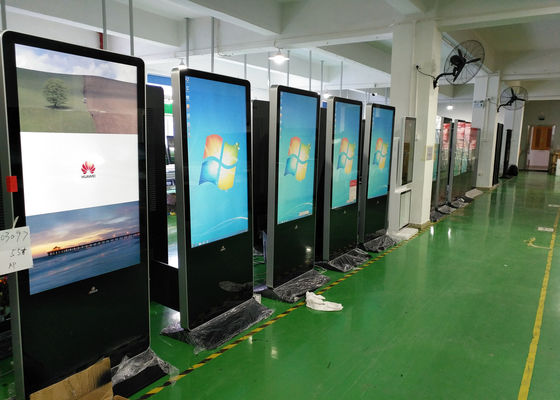 55in ডিজিটাল সাইনেজ LCD ফ্লোর স্ট্যান্ডিং কিয়স্ক 1920x1080 HDMI FCC